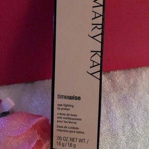 Mary Kay Age Fighting Lip Primer .05 oz